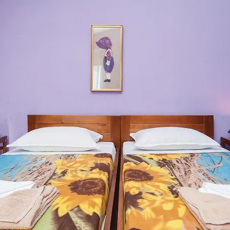 One-bedroom In