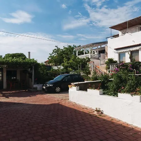One-bedroom In דירה
